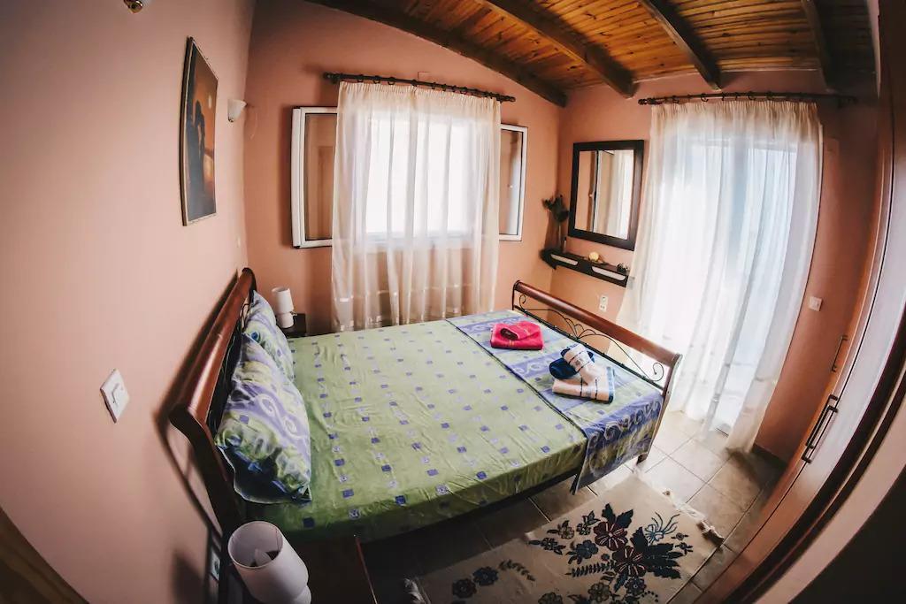 Villa Galanis By The Sea Нифорейка Екстериор снимка